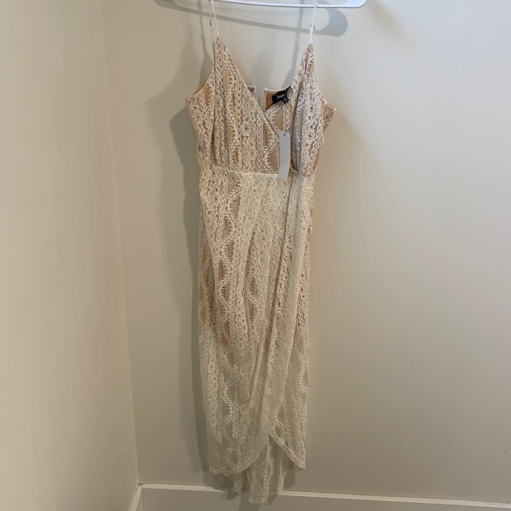 Lace dress